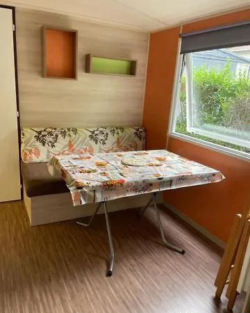 Parque de Campismo Le Ruisseau Saint-André-de-Seignaux