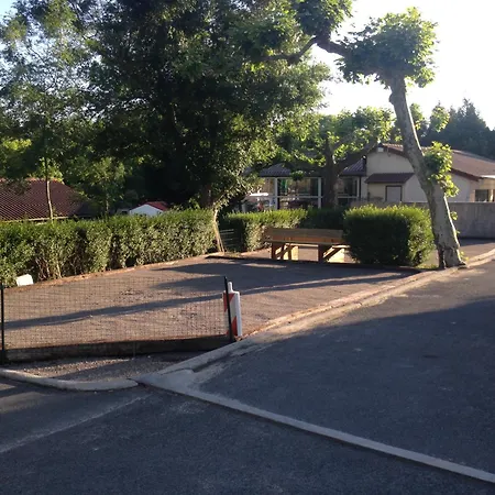 Camping Le Ruisseau Kamp alanı Saint-André-de-Seignaux