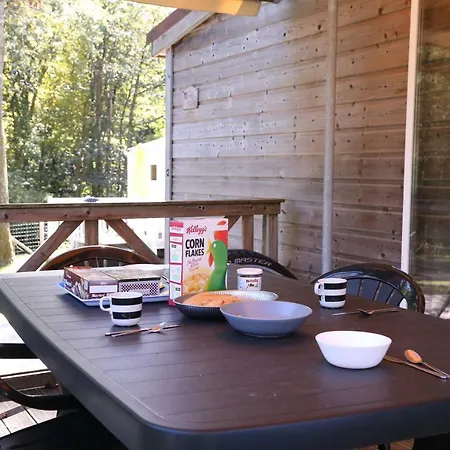 Kamp alanı Camping Le Ruisseau 3*