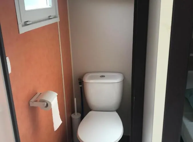 Kamp alanı Camping Le Ruisseau 3*