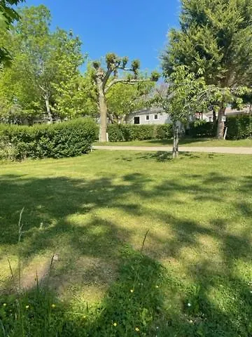 Le Ruisseau Кемпинг 3*