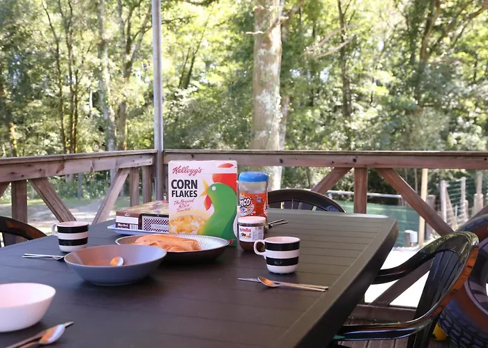 Camping Le Ruisseau Kamp alanı Saint-André-de-Seignaux