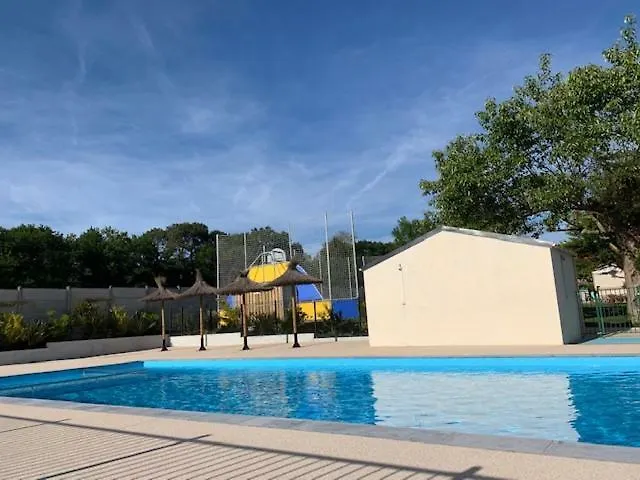 Camping Le Ruisseau Kamp alanı 3*